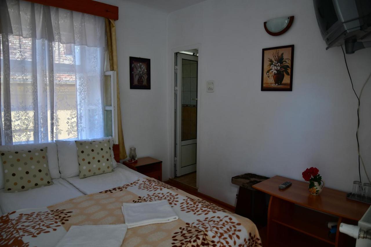 Pensiunea Cristina Si Pavel Sighişoara Exterior foto